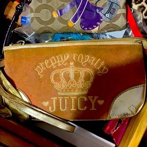 2 , 1 purple coach wallet and 1 pink bag